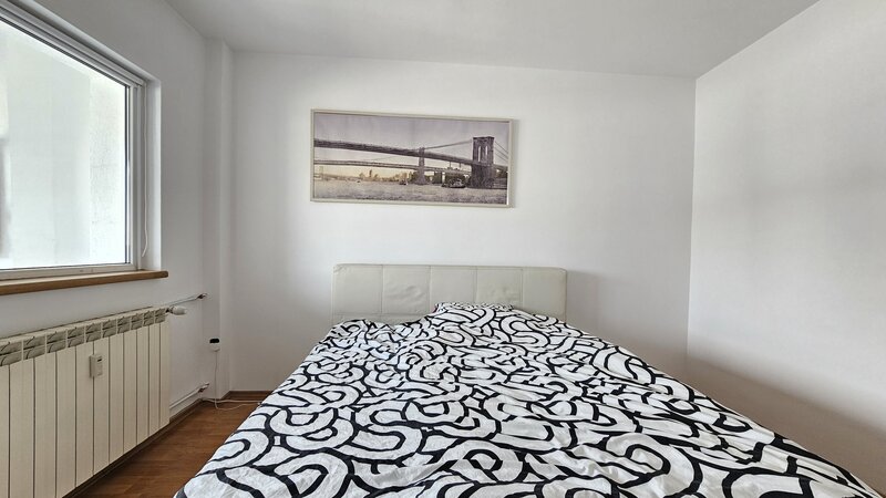 Unirii, 3 camere de vanzare 83 mp, vedere panoramica, ultracentral.
