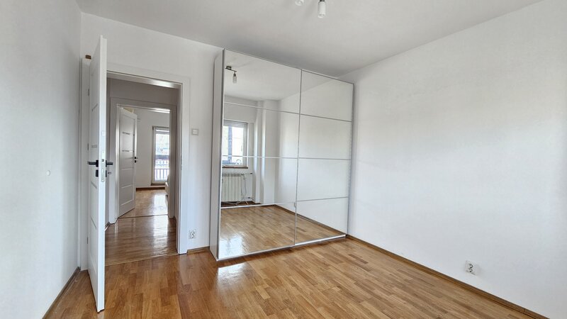 Unirii, 3 camere de vanzare 83 mp, vedere panoramica, ultracentral.